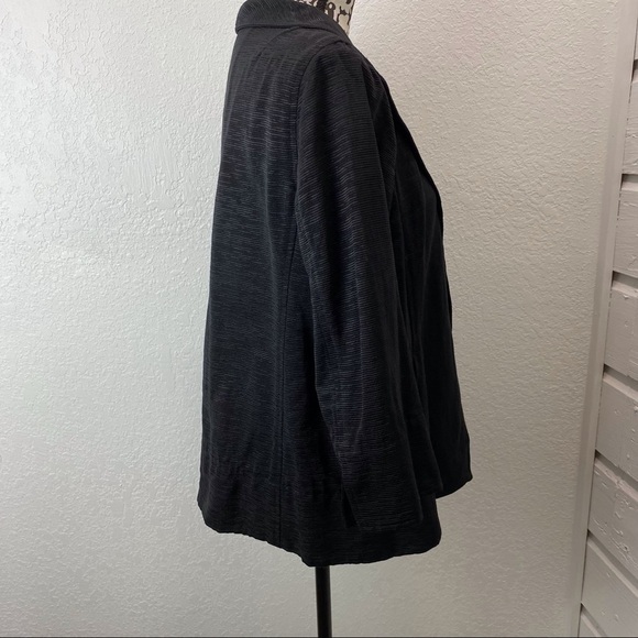 EILEEN FISHER Italian Fabric Ribbed Open Front Cropped Jacket - Picture 12 of 14